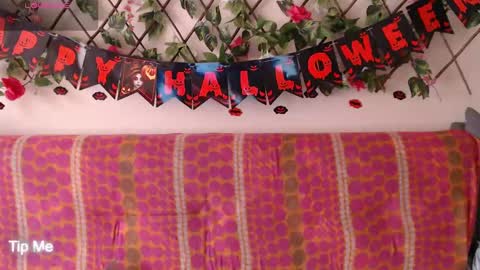 Jack and Emily online show from 10-21-25, 02:40