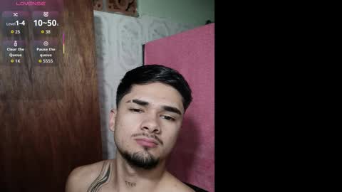 Snapshot of jack_hills2 chatting on 09-27-25, 02:44 online show from 09-27-25, 02:44