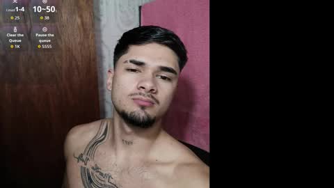 Snapshot of jack_hills2 chatting on 10-25-25, 12:02 online show from 10-25-25, 12:02