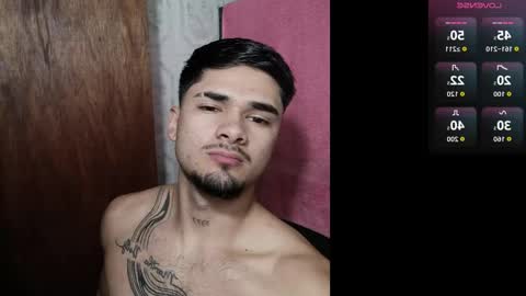 Snapshot of jack_hills2 chatting on 11-07-25, 12:05 online show from 11-07-25, 12:05