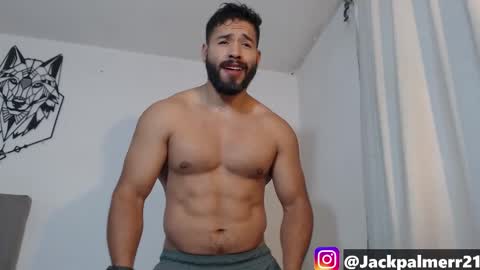Snapshot of jack_master_muscle chatting on 12-21-25, 12:29 jack and leah online show from 12-21-25, 12:29