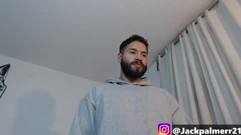 Snapshot of jack_master_muscle chatting on 12-21-25, 09:55 jack and leah online show from 12-21-25, 09:55