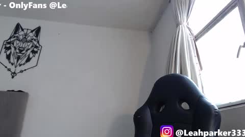 Snapshot of jack_master_muscle chatting on 01-12-26, 06:24 jack and leah online show from 01-12-26, 06:24