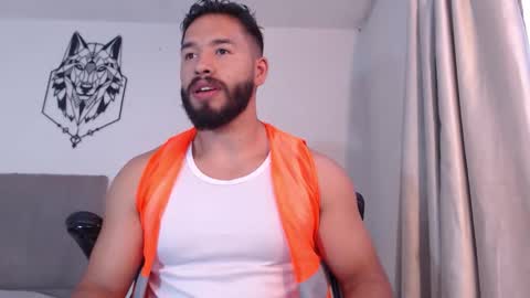 Snapshot of jack_master_muscle chatting on 02-22-26, 10:41 jack and leah online show from 02-22-26, 10:41