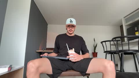 INDEPENDENT MODEL online show from 09-28-25, 05:51