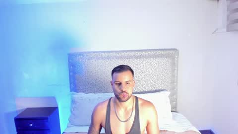 Snapshot of jackblanco_ chatting on 02-05-25, 04:16 Jack White online show from 02-05-25, 04:16