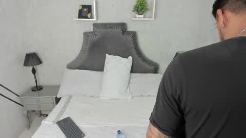 Snapshot of jackblanco_ chatting on 11-30-25, 08:46 Jack White online show from 11-30-25, 08:46