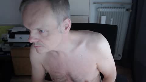 jackdus74 online show from 10-23-25, 02:38