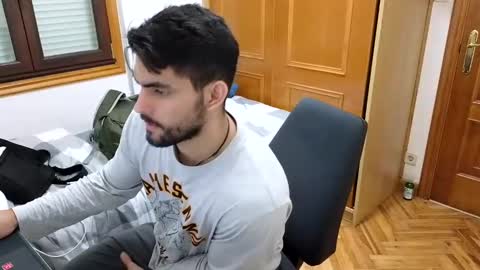 Snapshot of jackecuador chatting on 02-05-25, 04:36 Jack online show from 02-05-25, 04:36