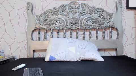 Snapshot of jackmacson chatting on 02-04-25, 01:45 jackmacson online show from 02-04-25, 01:45