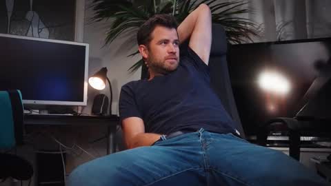 Colten Carter online show from 11-12-25, 04:57