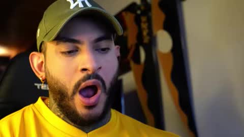 Snapshot of jackson__cottonwood chatting on 11-10-25, 10:14 JC online show from 11-10-25, 10:14