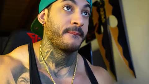 Snapshot of jackson__cottonwood chatting on 11-20-25, 03:07 JC online show from 11-20-25, 03:07