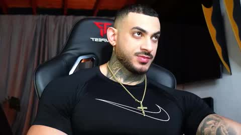 Snapshot of jackson__cottonwood chatting on 12-15-25, 06:12 JC online show from 12-15-25, 06:12