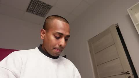 Jacky online show from 09-28-25, 02:17