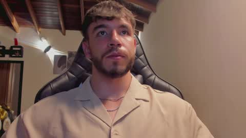 Snapshot of jackson_stifler1 chatting on 02-22-25, 01:33 Jckson Stifler online show from 02-22-25, 01:33