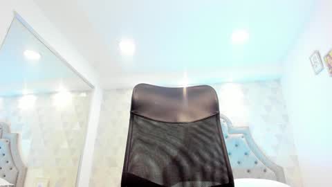 Jackson online show from 12-21-24, 03:09