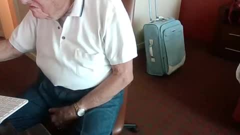 jacktoome383324 online show from 10-05-25, 08:07