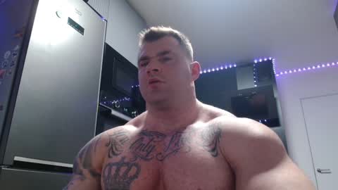 Snapshot of jackyhuge chatting on 12-21-25, 10:28 Jacky online show from 12-21-25, 10:28