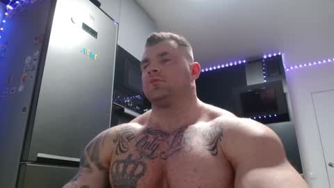 Snapshot of jackyhuge chatting on 01-07-26, 07:16 Jacky online show from 01-07-26, 07:16