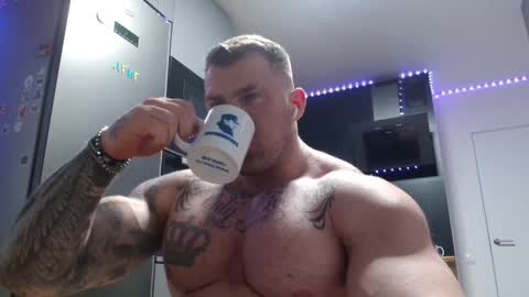 Snapshot of jackyhuge chatting on 01-09-26, 12:57 Jacky online show from 01-09-26, 12:57