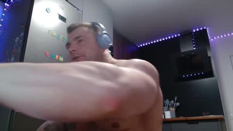 Snapshot of jackyhuge chatting on 02-18-26, 09:11 Jacky online show from 02-18-26, 09:11