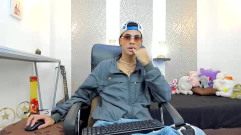 jacob_blackwell online show from 10-25-25, 07:08