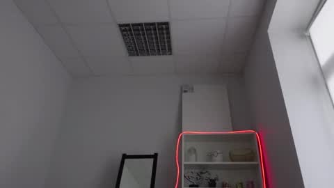 Snapshot of jacob_devon chatting on 02-28-25, 12:42 JACOB DEVON online show from 02-28-25, 12:42