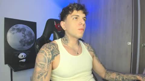 jacobb116 online show from 11-12-25, 01:06