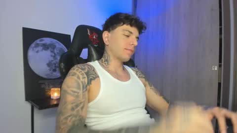 jacobb116 online show from 11-18-25, 01:00