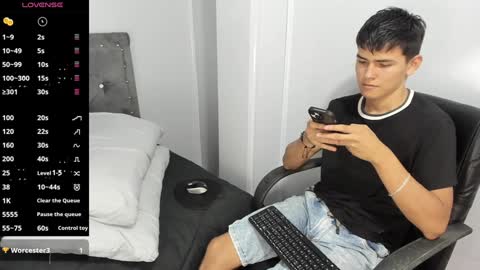 Jacob Lee online show from 12-11-24, 07:36