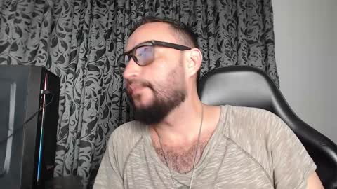 Snapshot of jacobkingd chatting on 03-12-25, 06:29 jacobkingd online show from 03-12-25, 06:29