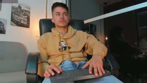 JACOB STONES online show from 02-13-25, 06:52