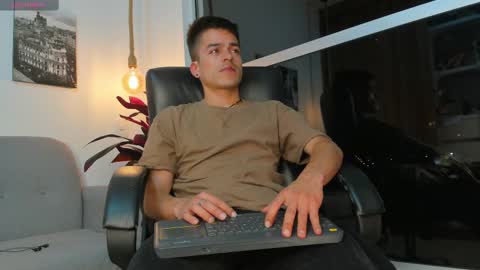 JACOB STONES online show from 02-23-25, 07:33