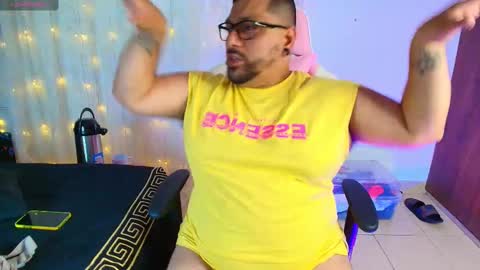 daddy sir master bear online show from 02-11-25, 07:38