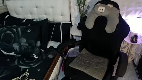 Jacque online show from 02-27-25, 09:47