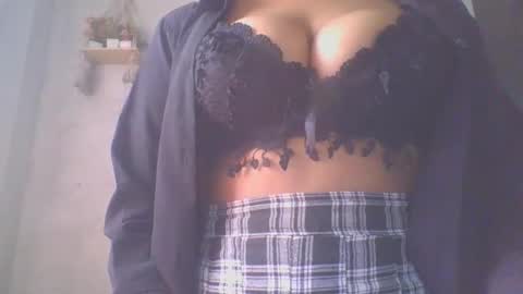 jacqueline_fernandez online show from 10-25-25, 06:21