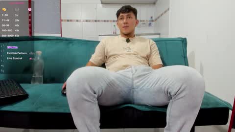 jacobo online show from 10-13-25, 07:03