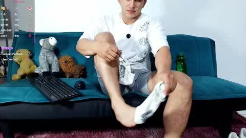 jacobo online show from 02-08-26, 02:20