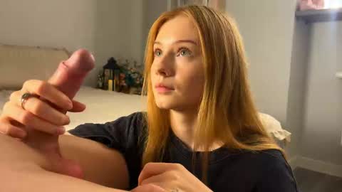 Jacques  Emily  online show from 10-07-25, 06:38