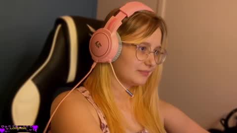 jacywinslat online show from 02-19-25, 07:48