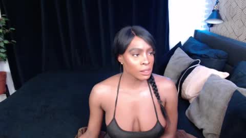 Jade online show from 10-08-25, 04:54