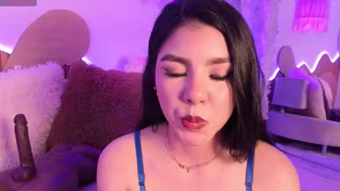  Jade Bonnet online show from 11-24-25, 12:16