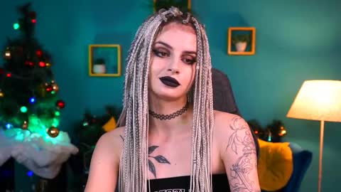 jade_castle online show from 12-18-24, 05:15