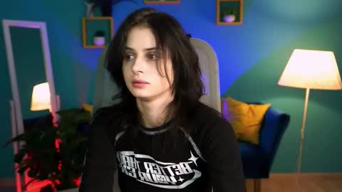 jade_castle online show from 11-25-25, 04:56