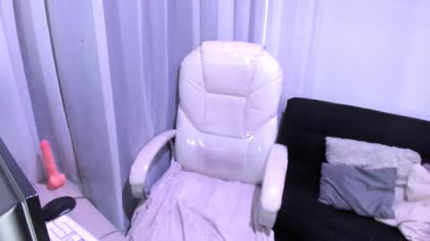 Snapshot of jade_connor chatting on 02-16-26, 09:00 jade_connor online show from 02-16-26, 09:00