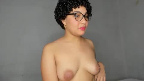 Jadeleidy Dorthini online show from 12-02-25, 11:34