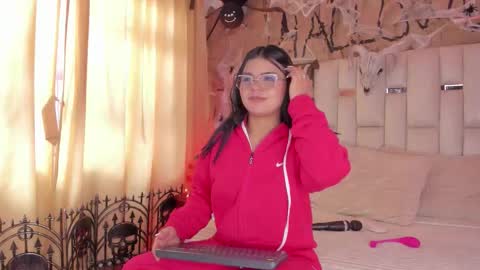 ade online show from 10-28-25, 03:04