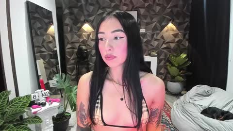 Jade  independent model online show from 01-27-25, 11:43