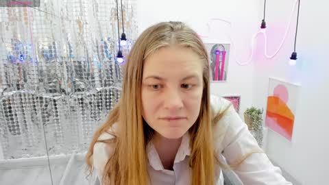 Snapshot of jade_soft chatting on 01-10-25, 08:37 Jade online show from 01-10-25, 08:37